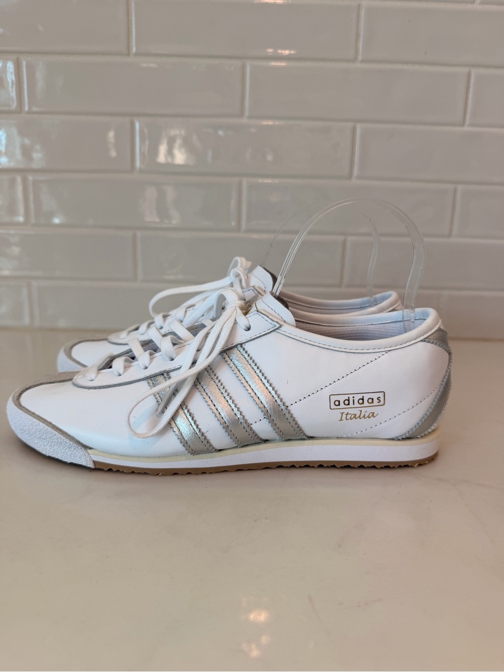 adidas Italia 70s Cloud White Silver Metallic Cream Womens Sneakers JQ9070 sz 9